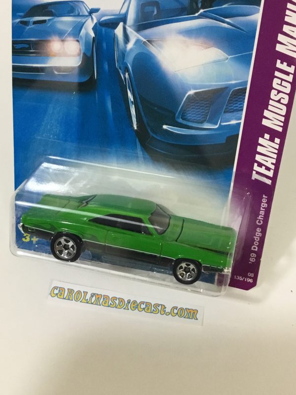 2008 Hot Wheels Team muscle mania #135 69 Dodge Charger  (EEE6) Fashion